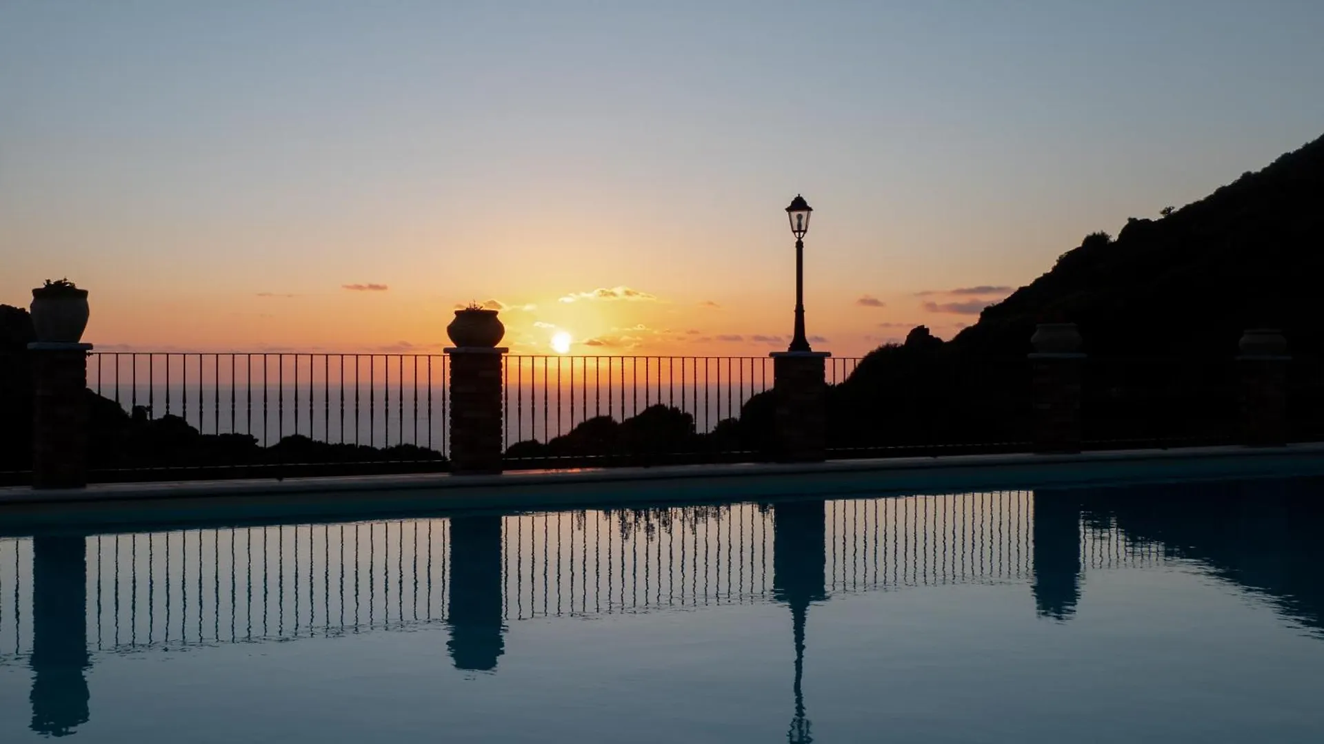 L'Alba Chiara Tanca Piras Villa Nebida